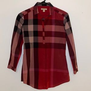 Burberry Brit button down shirt 💓